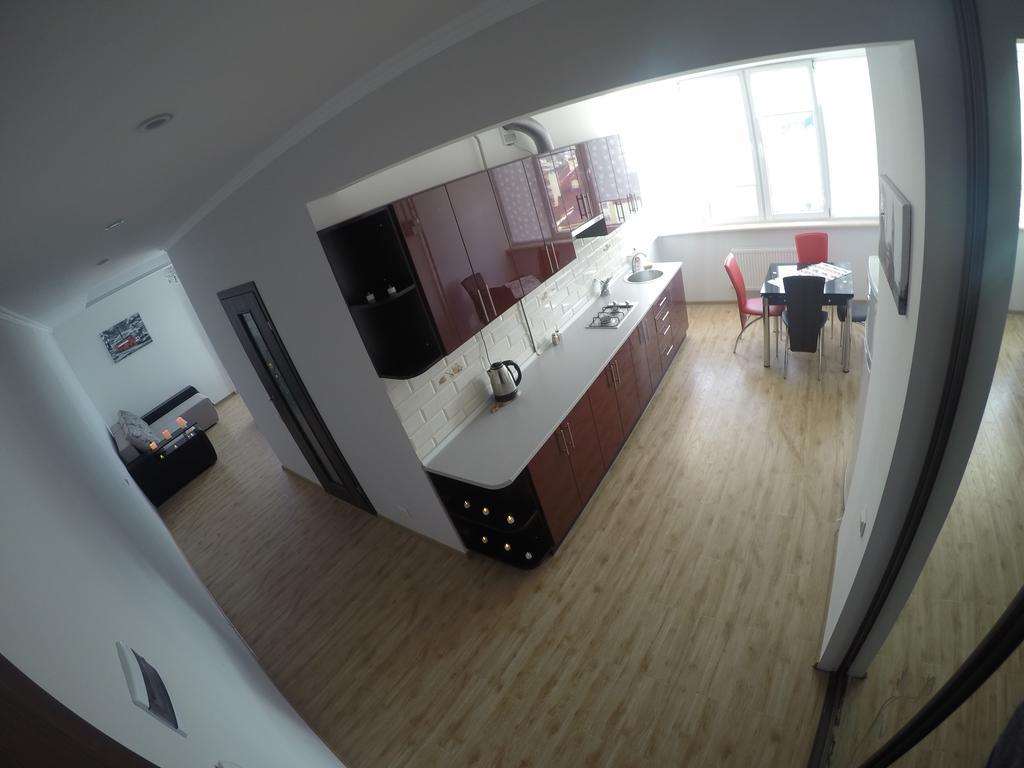 Vip Apartament In The Center تريسكافيتس المظهر الخارجي الصورة